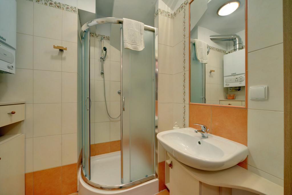 Apartamenty Sun Seasons 24 - Rezydencja Parkowa シクラルスカ・ポレンバ エクステリア 写真