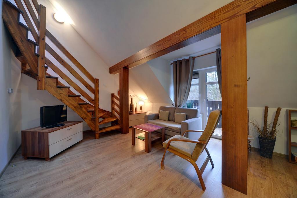 Apartamenty Sun Seasons 24 - Rezydencja Parkowa シクラルスカ・ポレンバ エクステリア 写真